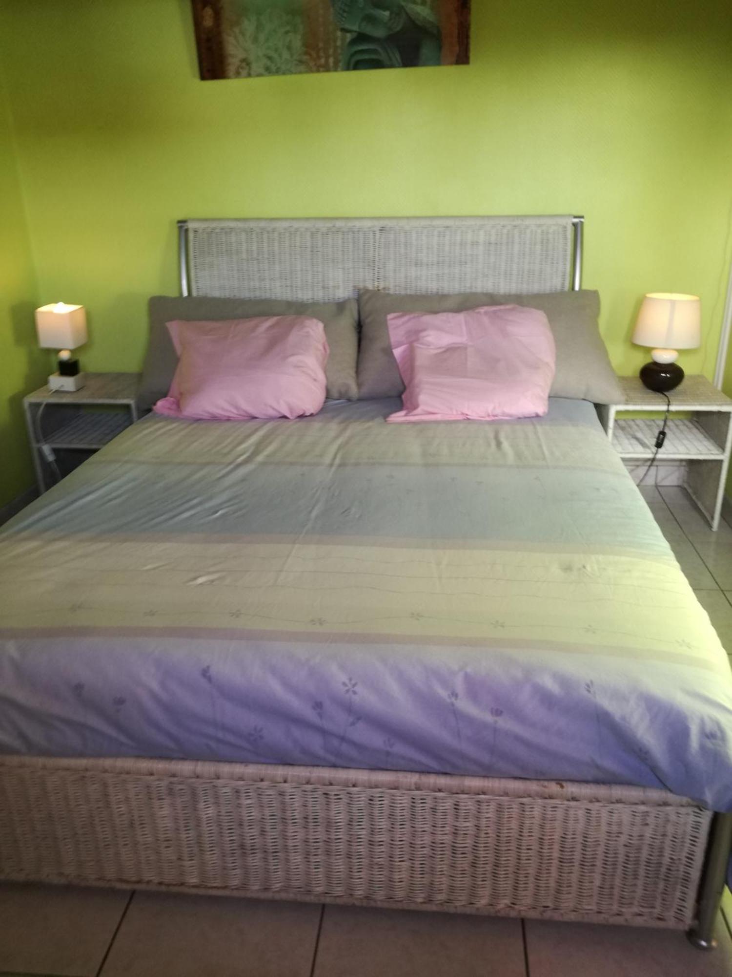 Holiday home Maison Zen Climatisee *